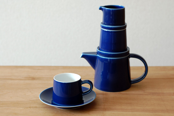 白山陶器 Ｍ型 カップ＆ソーサー ブルー