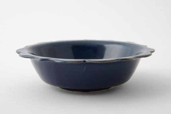 山本たろう 輪花切立小鉢 ルリ｜詳細画像2