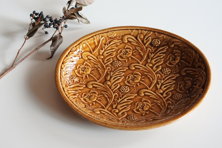 よしざわ窯 あめ色琥珀 ボタニカルプレート UP！